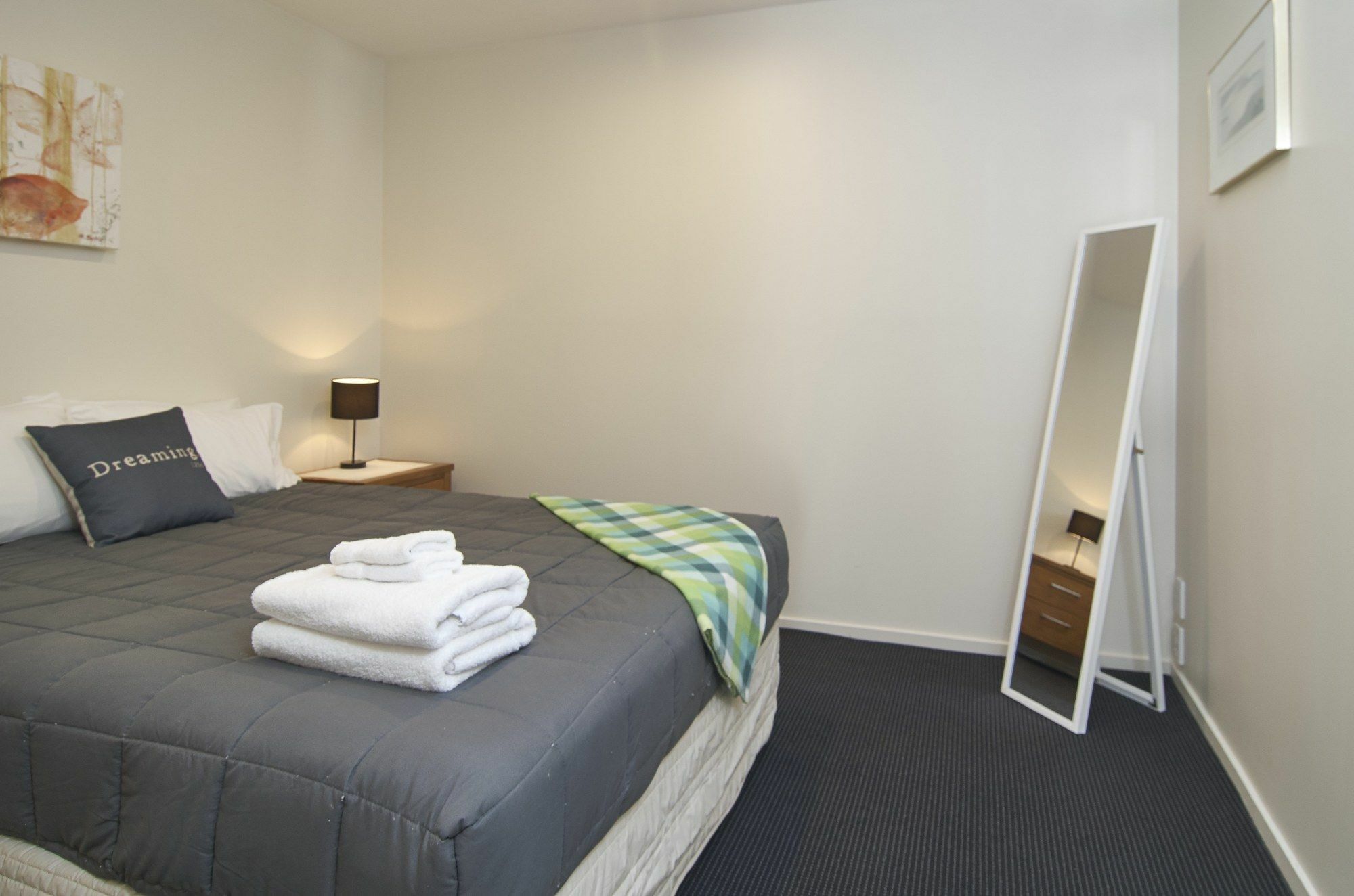 Riccarton Loft - Christchurch Holiday Homes Eksteriør billede